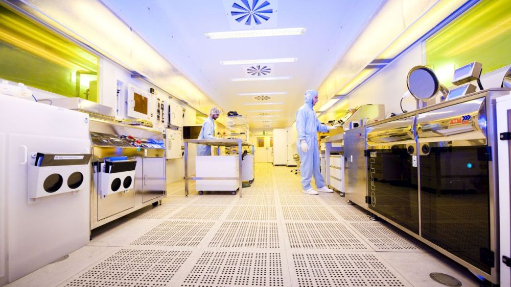 Clean room at KIT